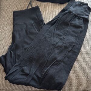 Black lululemon align joggers